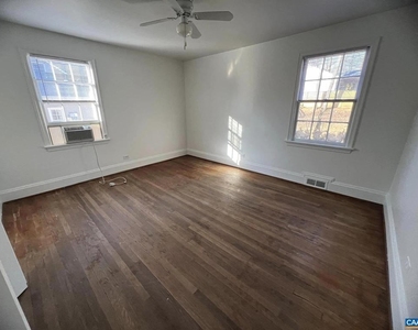 1545 Rugby Ave - Photo Thumbnail 20