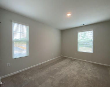 437 Hazy Hills Lane - Photo Thumbnail 20