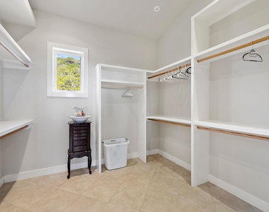 14020 Lakeview Dr - Photo Thumbnail 19
