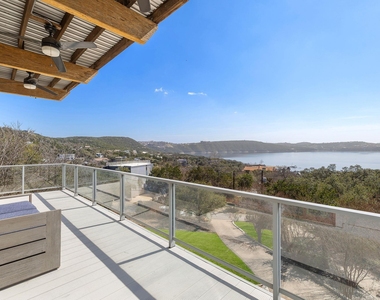 14020 Lakeview Dr - Photo Thumbnail 10