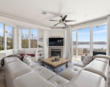 14020 Lakeview Dr - Photo Thumbnail 4