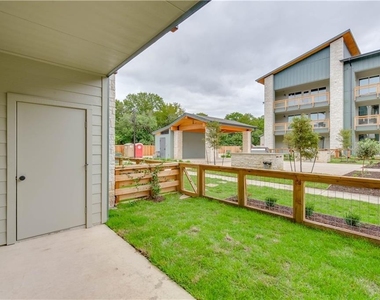 4704 Sunset Trl - Photo Thumbnail 24