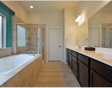 2405 Erica Kaitlin Ln - Photo Thumbnail 6