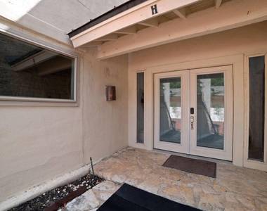 1 Crystal Springs Court Ct - Photo Thumbnail 1