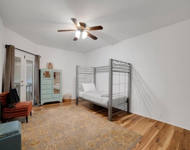 1 Crystal Springs Court Ct - Photo Thumbnail 24