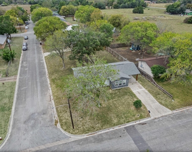 1100 Monte Vista Dr - Photo Thumbnail 25