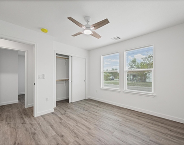 1100 Monte Vista Dr - Photo Thumbnail 19