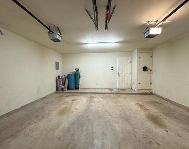 1009 Rutgers Dr - Photo Thumbnail 36