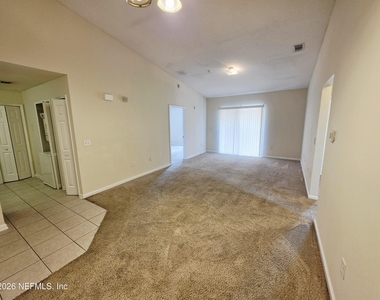 9505 Armelle Way - Photo Thumbnail 3