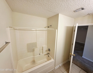 9505 Armelle Way - Photo Thumbnail 19
