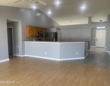 1752 Glen Laurel Drive - Photo Thumbnail 6