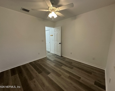 3110 Sea Hawk Drive - Photo Thumbnail 30