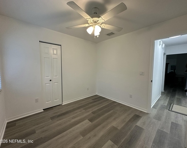 3110 Sea Hawk Drive - Photo Thumbnail 31