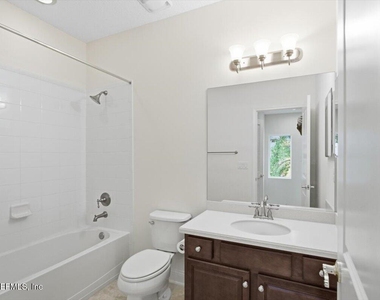 743 E Dorchester Drive - Photo Thumbnail 28