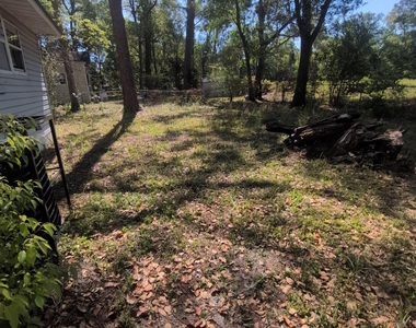2092 Benedict Road - Photo Thumbnail 15