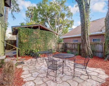 2116 Herschel Street - Photo Thumbnail 19