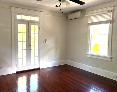 2116 Herschel Street - Photo Thumbnail 5