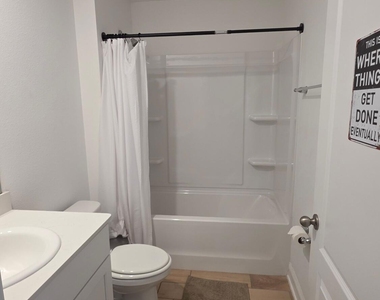 248 Zancara Street - Photo Thumbnail 21