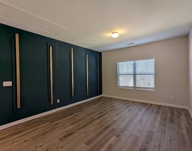 2034 Britt Drive - Photo Thumbnail 23