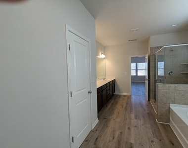 2034 Britt Drive - Photo Thumbnail 15