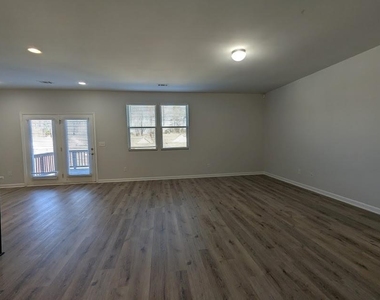 2034 Britt Drive - Photo Thumbnail 35