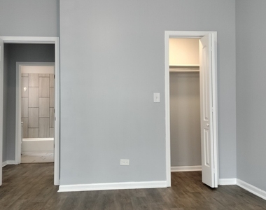 6601 S Green Street - Photo Thumbnail 6