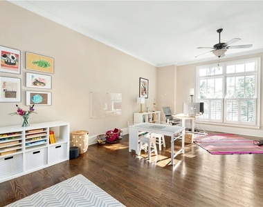 582 Charles Ave - Photo Thumbnail 83