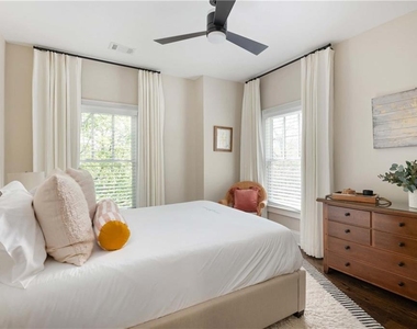 582 Charles Ave - Photo Thumbnail 61