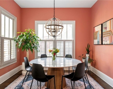 582 Charles Ave - Photo Thumbnail 34