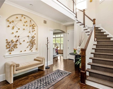 582 Charles Ave - Photo Thumbnail 85