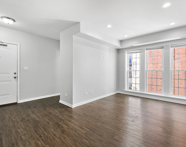 7730 N Ashland Avenue - Photo Thumbnail 5