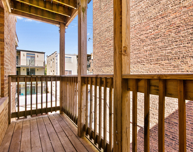 7730 N Ashland Avenue - Photo Thumbnail 11