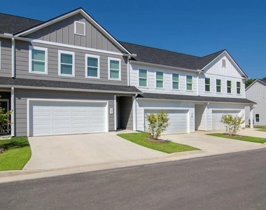 5055 Southwood Road - Photo Thumbnail 17