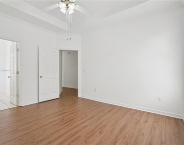 2596 Bates Street Se - Photo Thumbnail 20