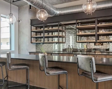 2025 Peachtree Road Ne - Photo Thumbnail 19