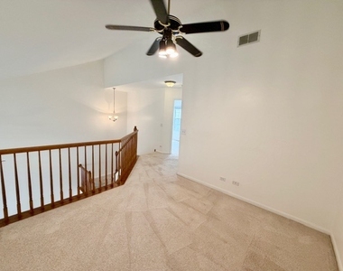 627 Cobblestone Court - Photo Thumbnail 10