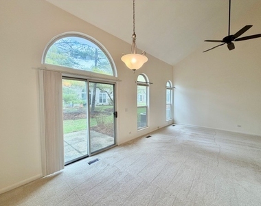 627 Cobblestone Court - Photo Thumbnail 5