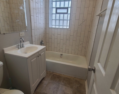 1407 E 69th Place - Photo Thumbnail 5