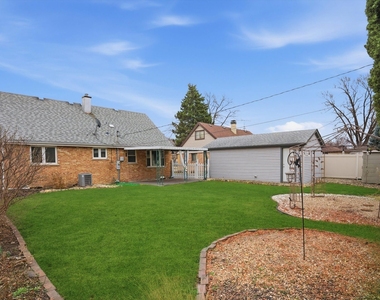 8912 Windsor Lane - Photo Thumbnail 1
