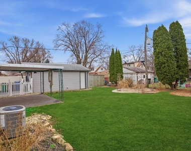 8912 Windsor Lane - Photo Thumbnail 28