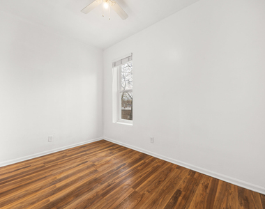 6649 S Rhodes Avenue - Photo Thumbnail 6