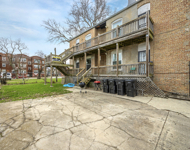 6649 S Rhodes Avenue - Photo Thumbnail 11