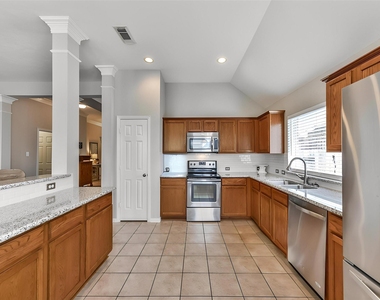 7611 Waterlilly Lane - Photo Thumbnail 1