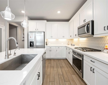 23731 Ruby Bramble Trail - Photo Thumbnail 4