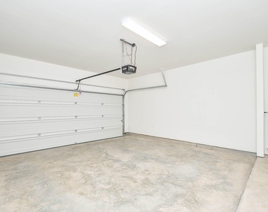 25230 Benroe Street - Photo Thumbnail 21