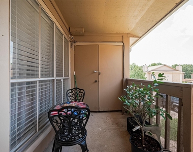 1505 Ward Road - Photo Thumbnail 3