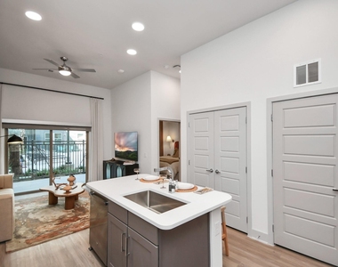 1617 Enid Street - Photo Thumbnail 1