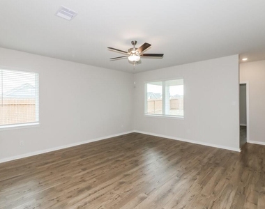 401 San Miguel Creek Drive - Photo Thumbnail 1