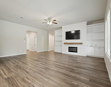 18206 Bayonne Channel Court - Photo Thumbnail 4