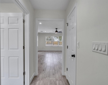4835 County Road 380 - Photo Thumbnail 13